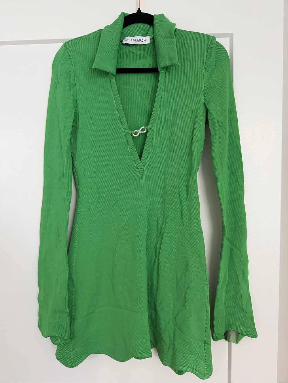 MACH & MACH Green Long-Sleeve V-Neck Tunic Dress